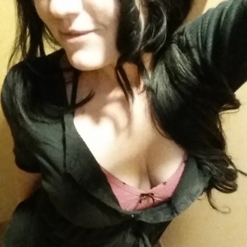 Rosalyne - Annonces sex à Tenneville Profil de Rosalyne, 26 ans, Annonces sex à Tenneville (Luxembourg)